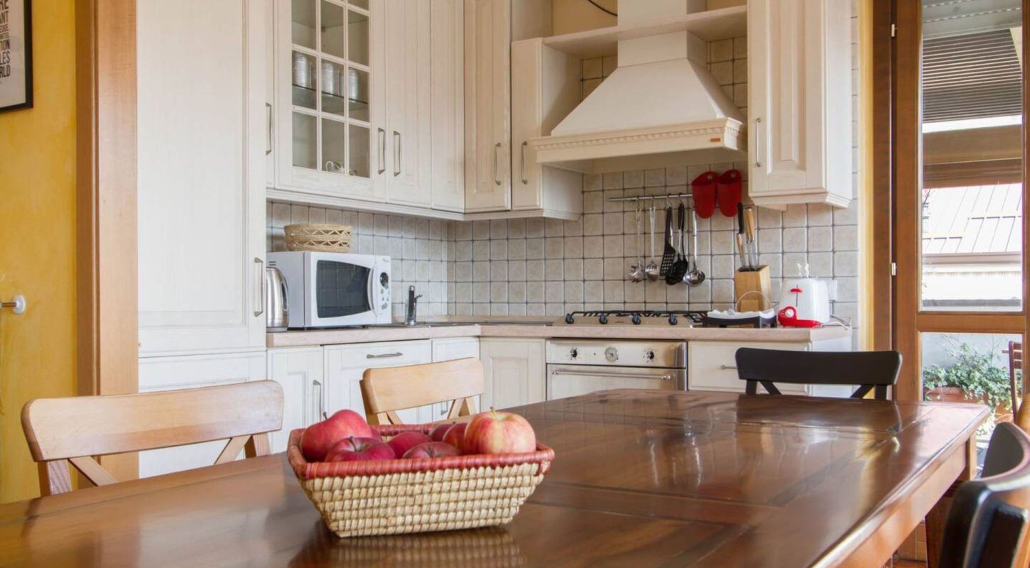 Trilocale con cucina appartamento residence bnb bergamo
